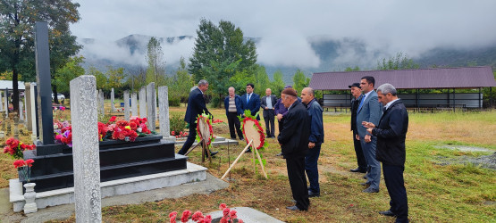 Oğuzda şəhid məzarları ziyarət edilib