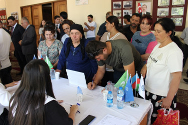 Oğuzda əmək yarmarkası təşkil olunub.