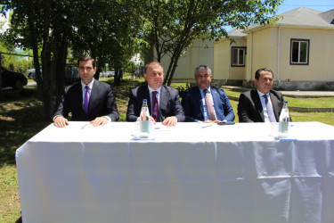 Xalxalqışlaq kəndində səyyar vətəndaş qəbulu keçirilib