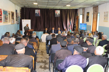 Baş Daşağıl kəndində səyyar vətəndaş qəbulu keçirilib