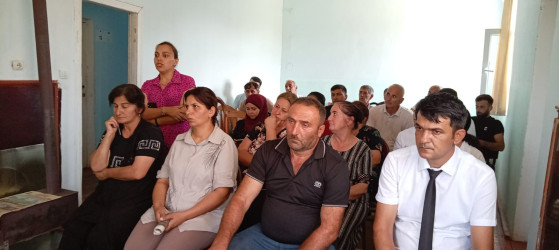 Kənd sakinləri ilə hüquqi yardım mövzusunda növbəti görüş keçirib