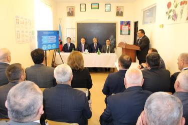 Xaçmazqışlaq kəndində səyyar vətəndaş qəbulu keçirilib və şəhid ailəsi ziyarət edilib