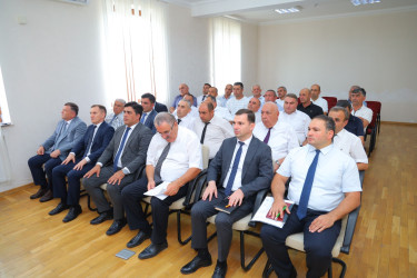 Oğuzda kənd təsərrüfatı, balıqçılıq və akvakultura məhsullarının istehsalı və emalı sahələrinin inkişafı üzrə Dövlət Proqramının icrası ilə bağlı yaradılmış Qərargahın iclası keçirilib
