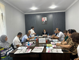 Milli Mətbuat Gününə həsr olunmuş dəyirmi masa keçirilib