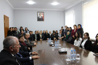 8 Mart münasibətilə RİH aparatının və MİKTİ-nin qadın əməkdaşları təbrik olunub