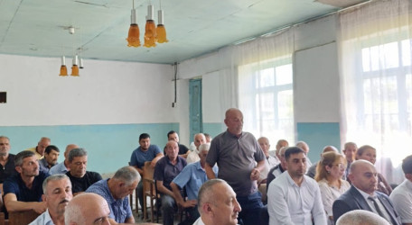 Növbəti səyyar vətəndaş qəbulu Yemişanlı kəndində keçirilib