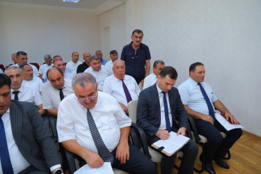 Oğuzda kənd təsərrüfatı, balıqçılıq və akvakultura məhsullarının istehsalı və emalı sahələrinin inkişafı üzrə Dövlət Proqramının icrası ilə bağlı yaradılmış Qərargahın iclası keçirilib
