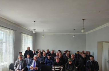 Oğuzda ilk - xidmət təşkilatlarının səyyar qəbulu keçirilib