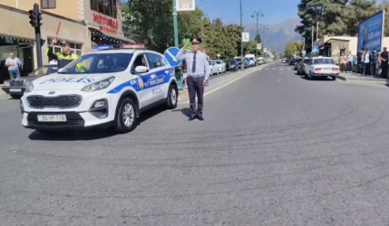 Şəhidlərin xatirəsi bir dəqiqəlik sükutla yad edilib