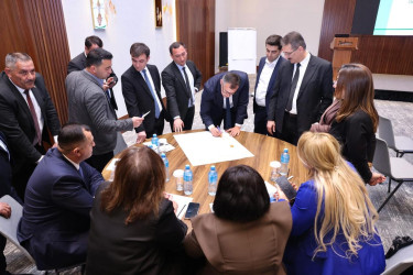 Gender məsələləri üzrə keçirilən tədbirdə Oğuz RİH müavini Aliyə Osmanova iştirak etmişdir