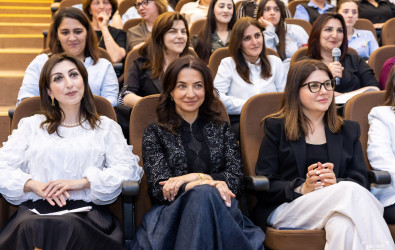 “Güclü cəmiyyətin zərif simaları” layihəsi çərçivəsində görüş keçirilib