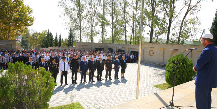 27 Sentyabr – Anım Günü Oğuz rayonunda dərin hüzn və ehtiram hissi ilə qeyd olunub