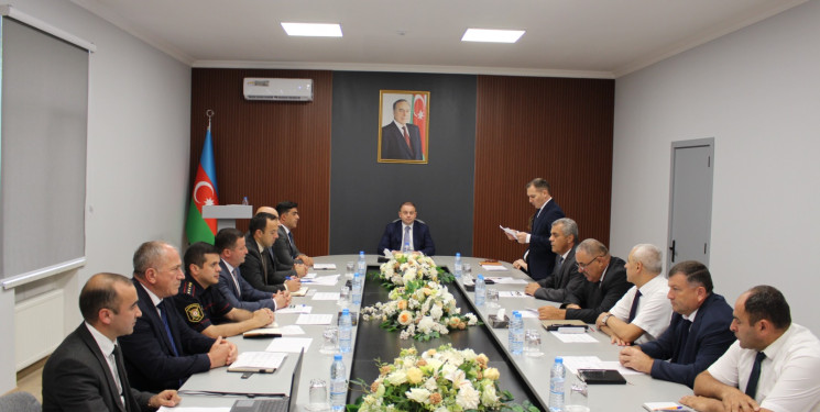 Şuranın növbəti iclası keçirilib
