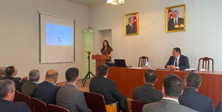 Oğuzda Dövlət İmtahan Mərkəzi tərəfindən dövlət qulluqçularına üç günlük təlimlər keçirilib
