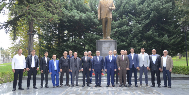 Energetika işçilərinin peşə bayramı qeyd olunub
