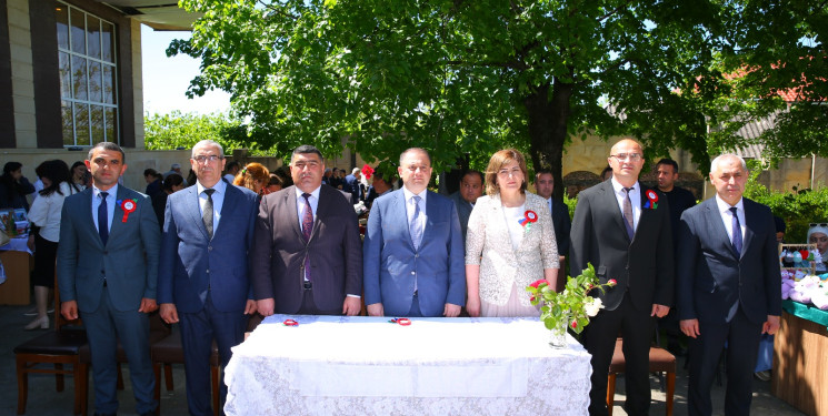 Oğuzda “Gənc Sənətkarlar Sərgisi” keçirilib