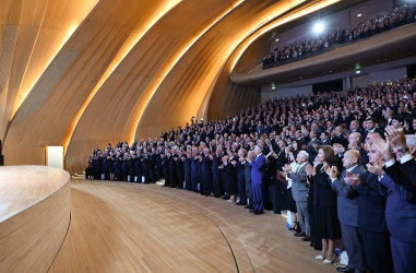 Heydər Əliyev Mərkəzində Yeni Azərbaycan Partiyasının (YAP) VIII Qurultayı keçirilir