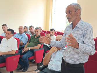 Sincan kəndində xidmət təşkilatlarının  səyyar qəbulu keçirilmişdir
