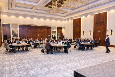 Gender məsələləri üzrə keçirilən tədbirdə Oğuz RİH müavini Aliyə Osmanova iştirak etmişdir