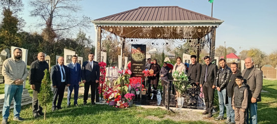 8 Noyabr-Zəfər Gününün beşinci ildönümü münasibətilə Oğuzda şəhid məzarları ziyarət edilib