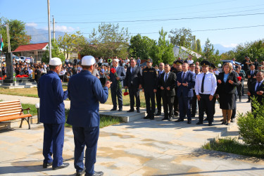 27 Sentyabr – Anım Günü Oğuz rayonunda dərin hüzn və ehtiram hissi ilə qeyd olunub