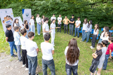 “Mənim hüquqlarım” təşviqat avtobusu layihəsi çərçivəsində maarifləndirici təlimlər keçirilib